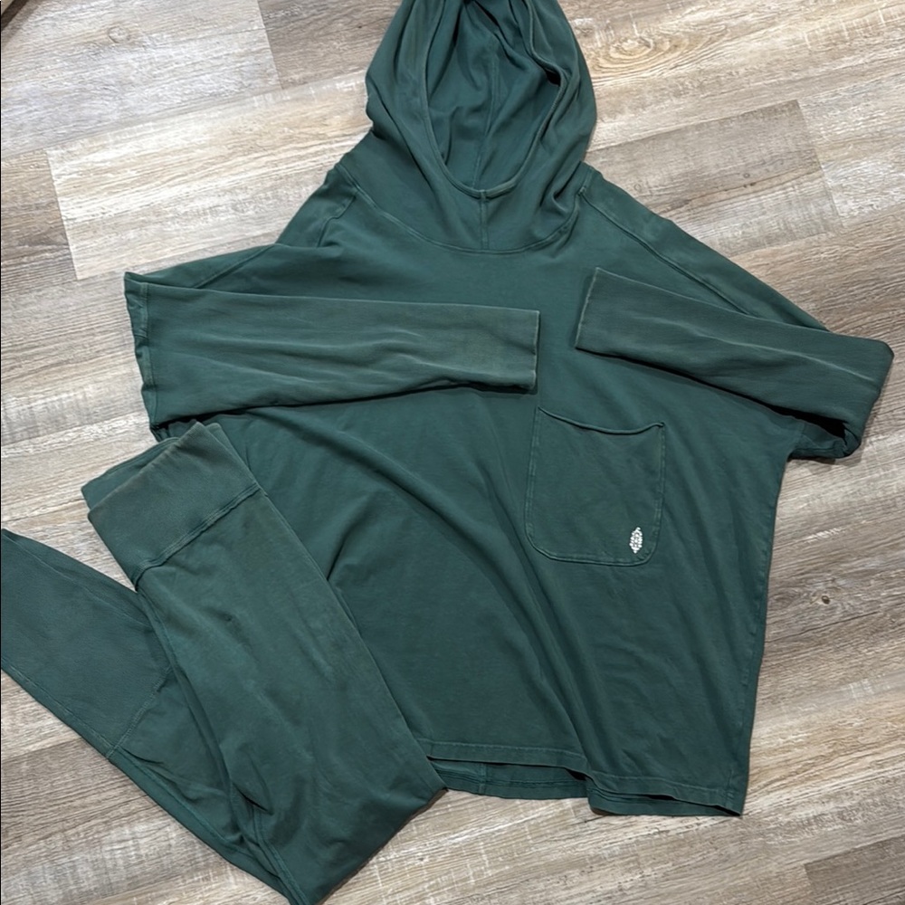 Green Hooded Lounge Set